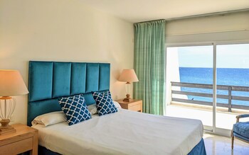 Coral Beach Aparthotel