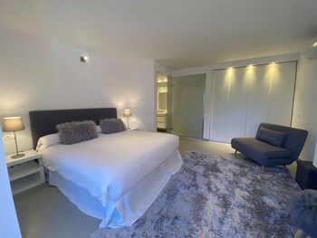 Coral Beach Aparthotel