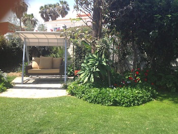Coral Beach Aparthotel