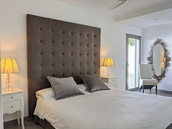 Coral Beach Aparthotel