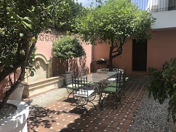 Coral Beach Aparthotel