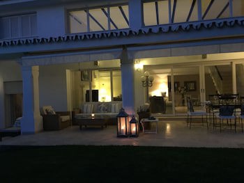 Coral Beach Aparthotel