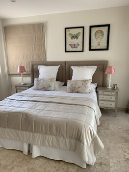 Coral Beach Aparthotel