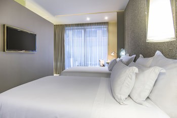 Bog Hotel