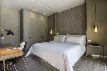 Bog Hotel