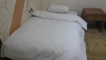 Al-Houriat Hotel