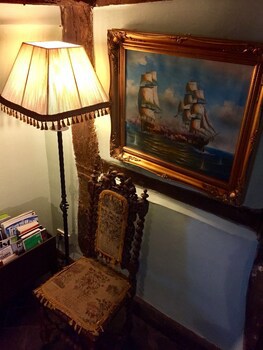Thatched Cottage Hotel