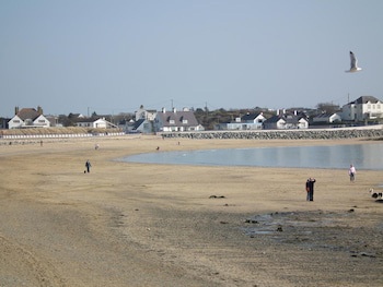 The Beach Motel