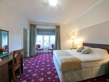 Brambletye Hotel