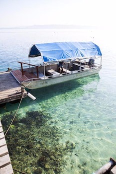 Aore Island Resort