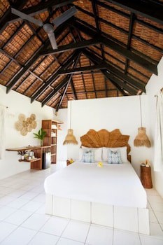 Aore Island Resort