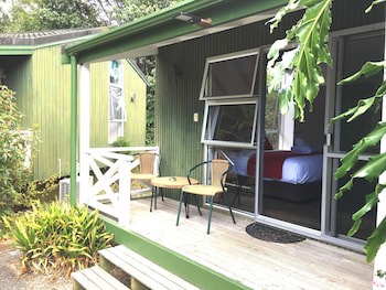 Colonial House Motel
