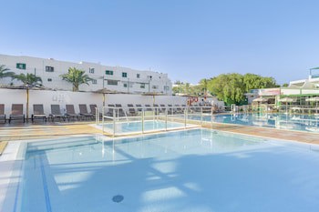 Club Del Carmen