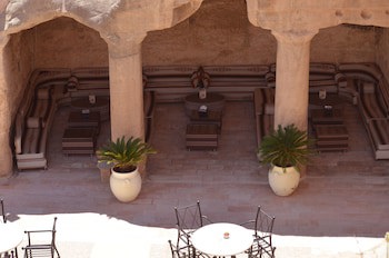 Petra Guest House
