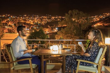 Petra Guest House