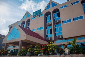 Airport West Hotel