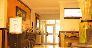 Airport West Hotel
