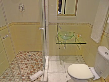 Constantia Manor Guest House