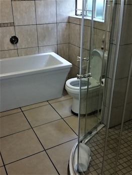 Constantia Manor Guest House