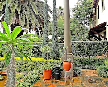 Constantia Manor Guest House