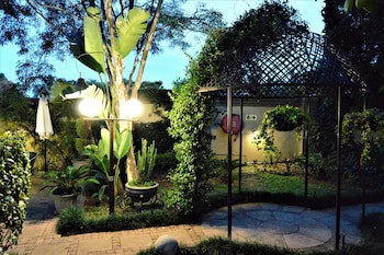 Constantia Manor Guest House