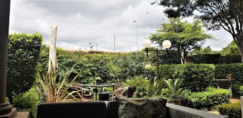 Constantia Manor Guest House
