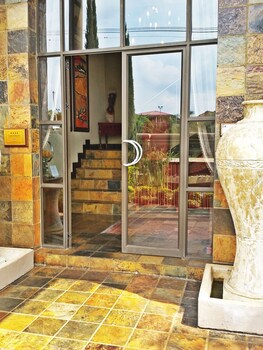 Constantia Manor Guest House