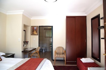 Constantia Manor Guest House