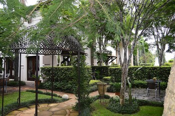 Constantia Manor Guest House