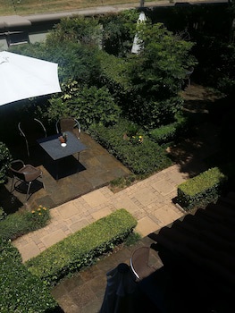 Constantia Manor Guest House