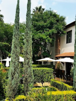 Constantia Manor Guest House