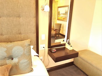 Constantia Manor Guest House