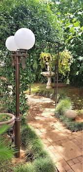 Constantia Manor Guest House