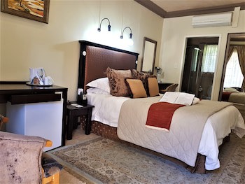 Constantia Manor Guest House