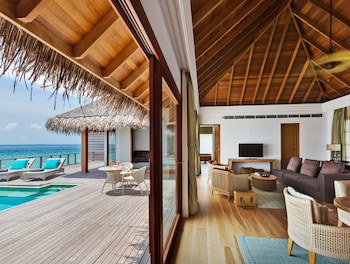 Dusit Thani Maldives