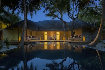 Dusit Thani Maldives