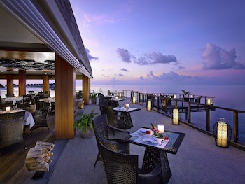 Dusit Thani Maldives