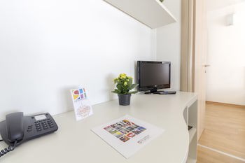 Hotel Sharing galeri fotoğrafı