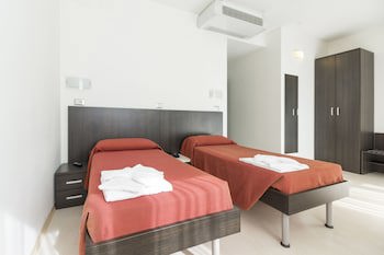 Hotel Sharing galeri fotoğrafı