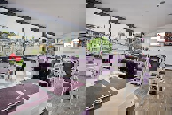 Albinas Hotel Old City