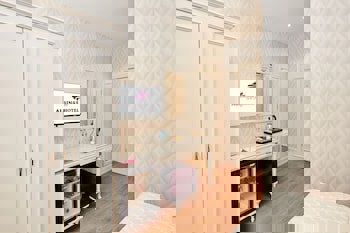 Albinas Hotel Old City