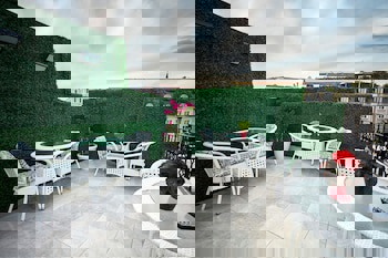 Albinas Hotel Old City