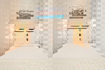 Albinas Hotel Old City