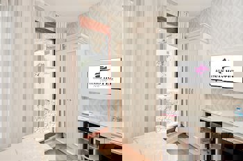 Albinas Hotel Old City