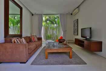 Chandra Bali Villas