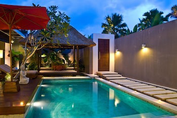 Chandra Bali Villas