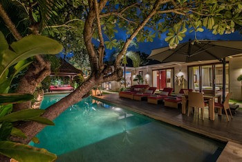 Chandra Bali Villas