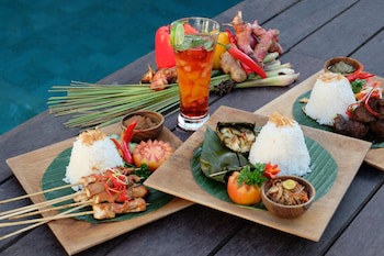 Chandra Bali Villas