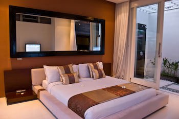 Chandra Bali Villas