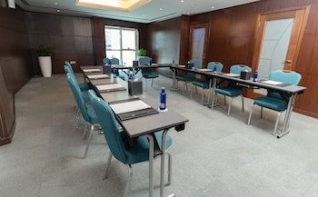 First Central Hotel Suites
